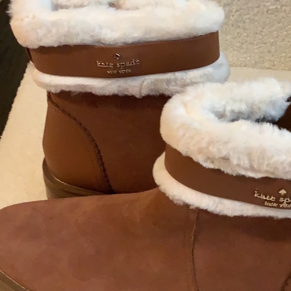 GREAT PRICE ❗️Kate Spade Tan Suede Boots with White Fur Trim Size 9.5. New - Picture 2 of 8